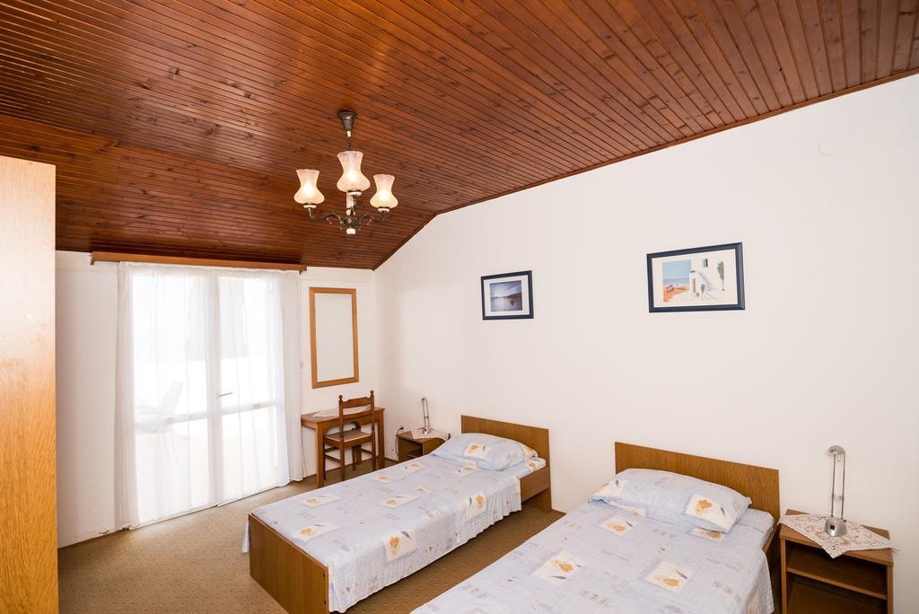 Apartment Srd دوبروفينك الغرفة الصورة